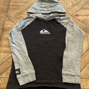 Quicksilver long sleeve hooded shirt